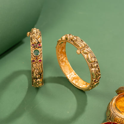 Nakas Bangle