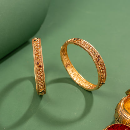 Nakas Bangle