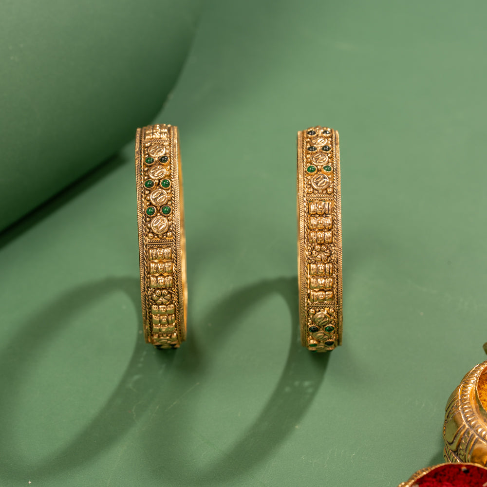 Nakas Bangle