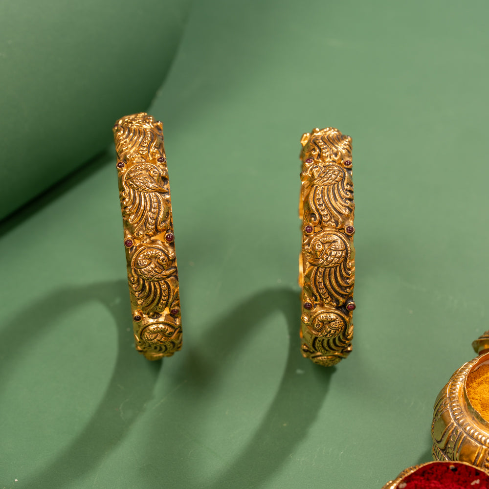 Nakas Bangle