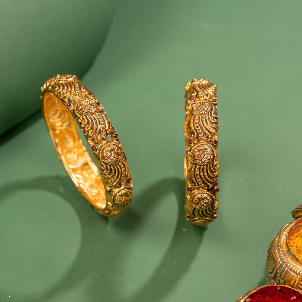Nakas Bangle
