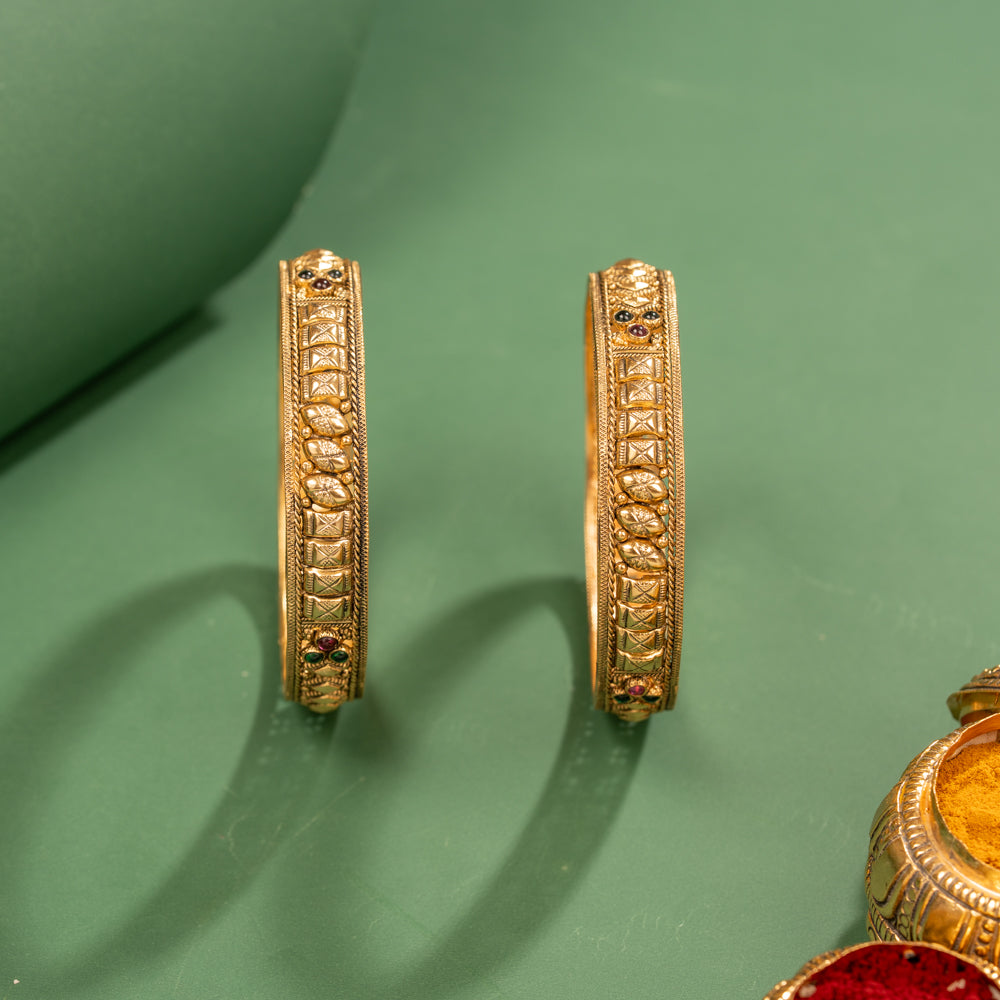 Nakas Bangle