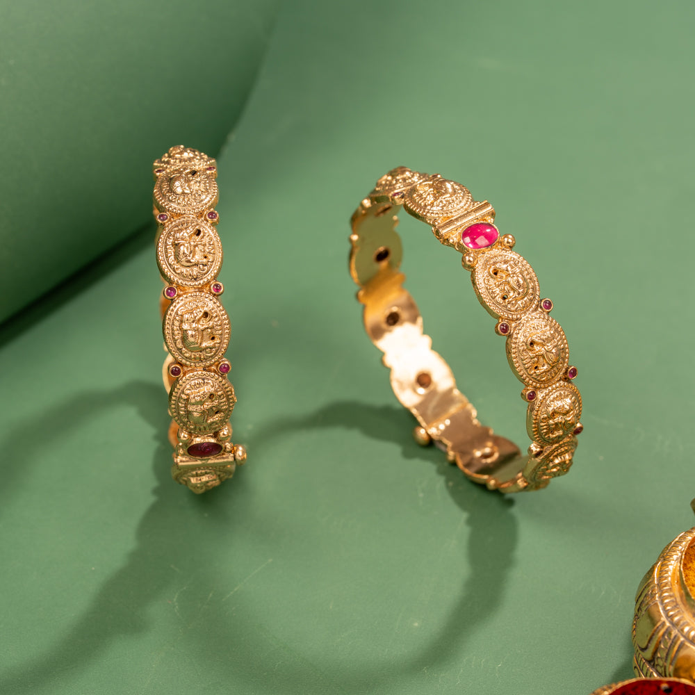 Nakas Bangle