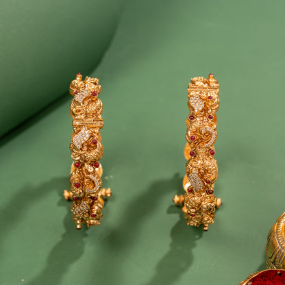 Kundan Bangles