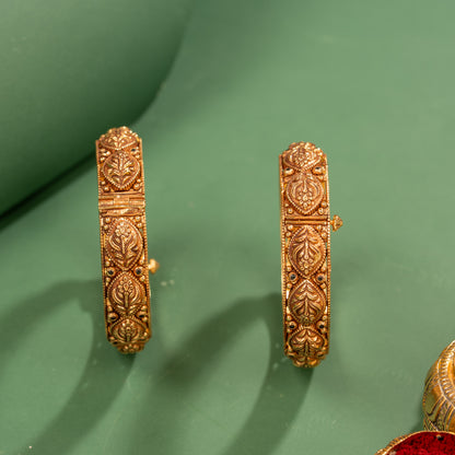 Nakas Bangle