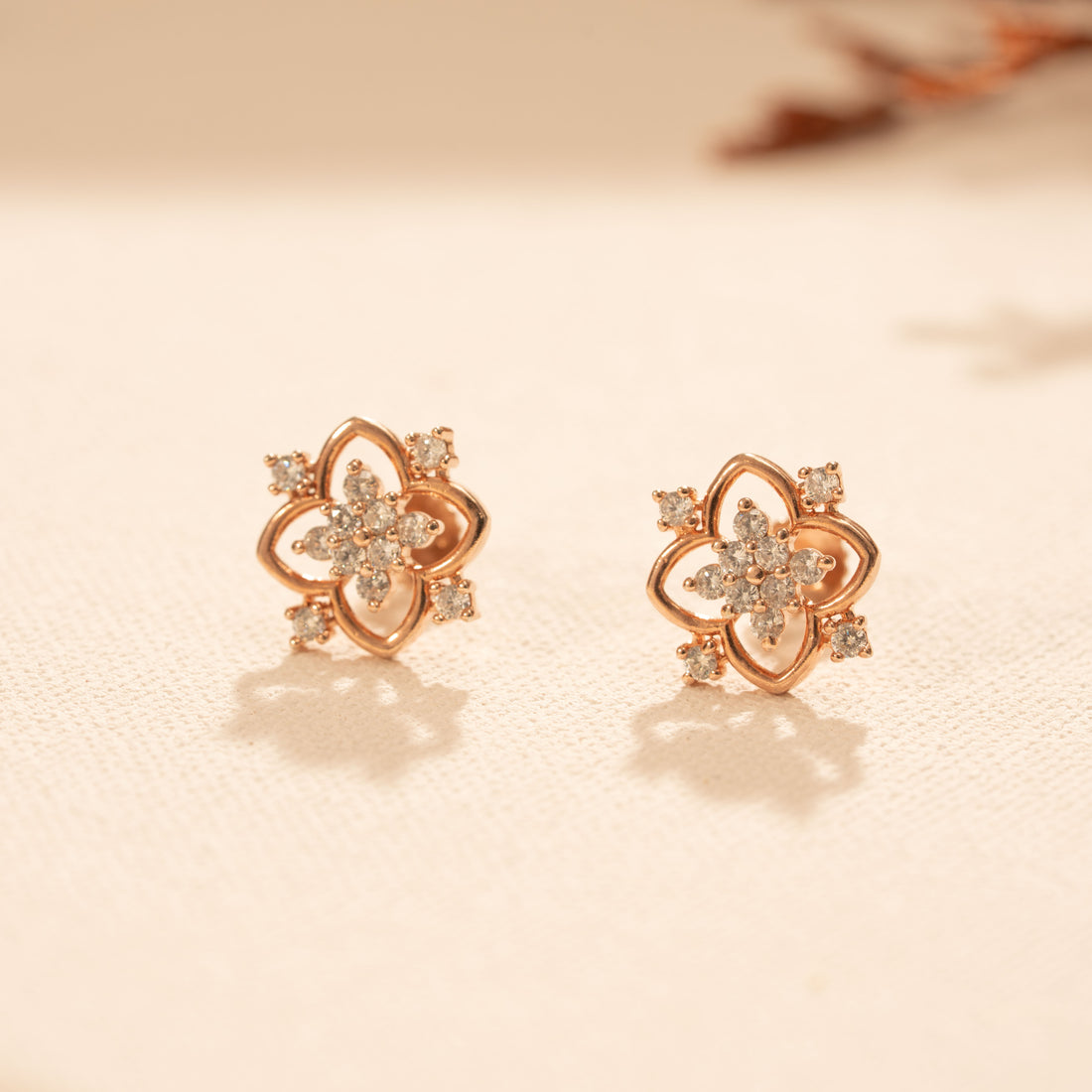 Rosegold Studs
