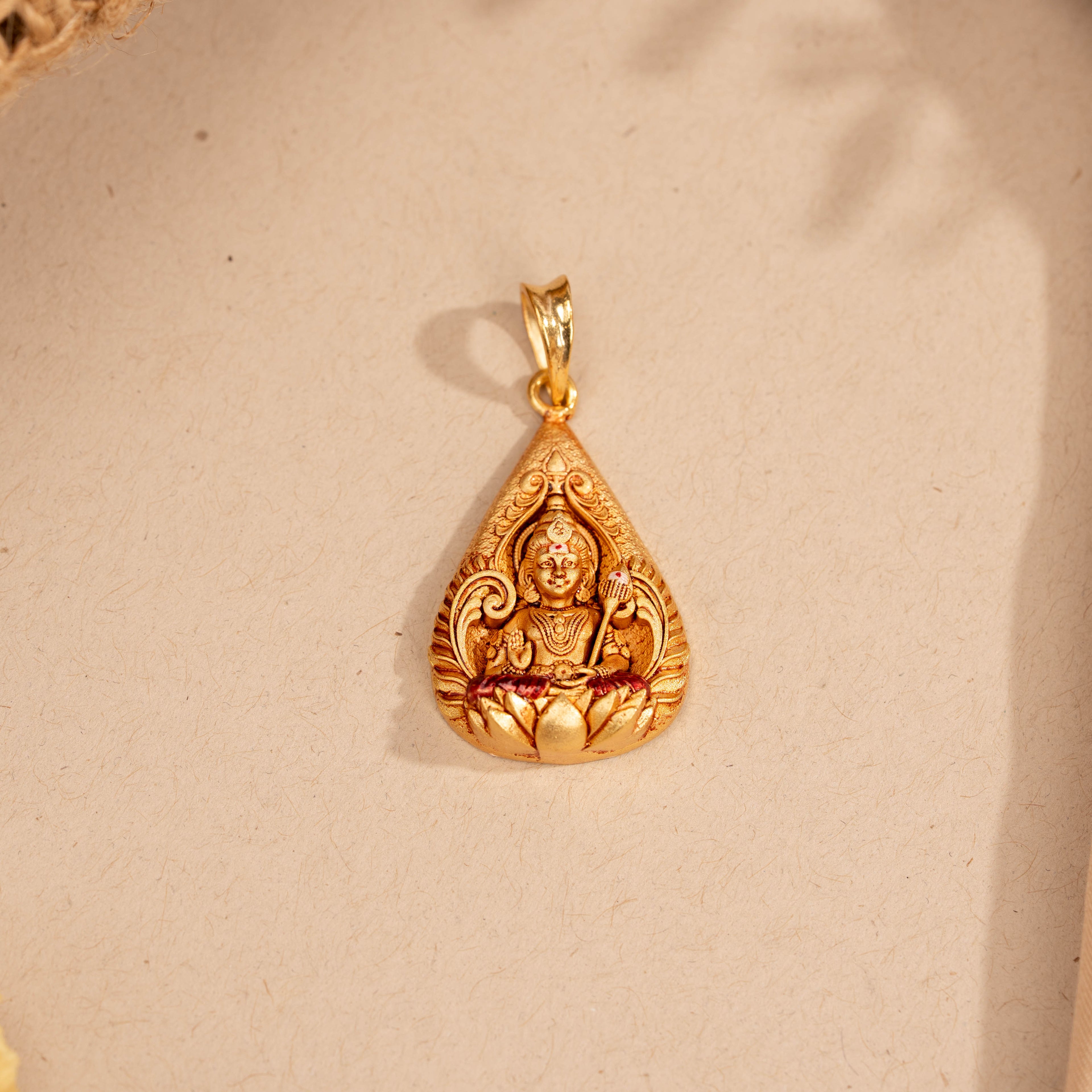 Pendant