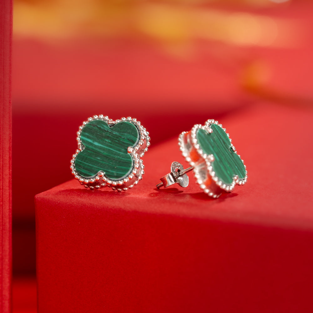 Minimal chain and studs