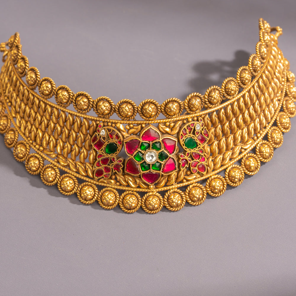 Kundan Choker
