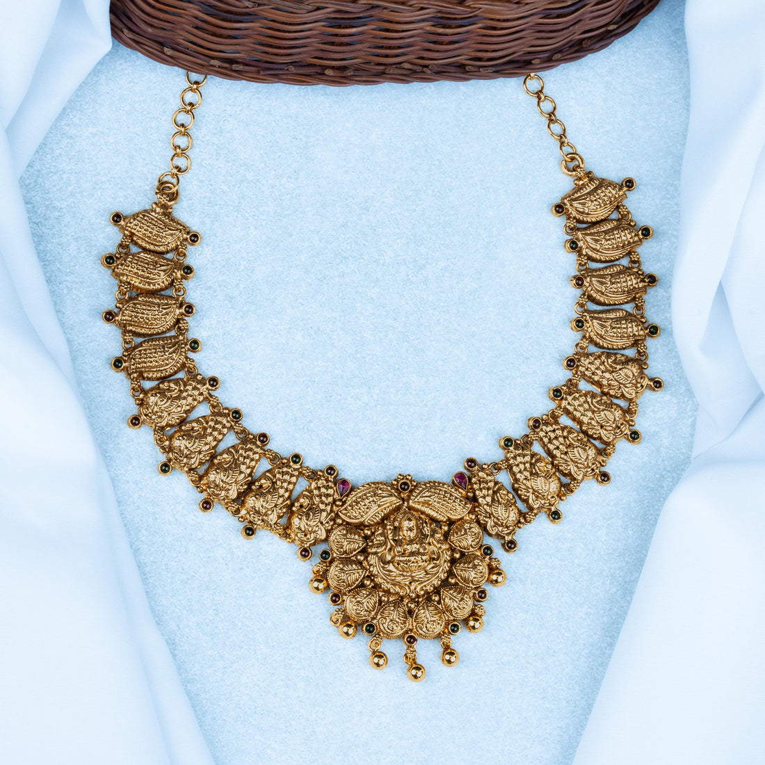 Plain Necklace