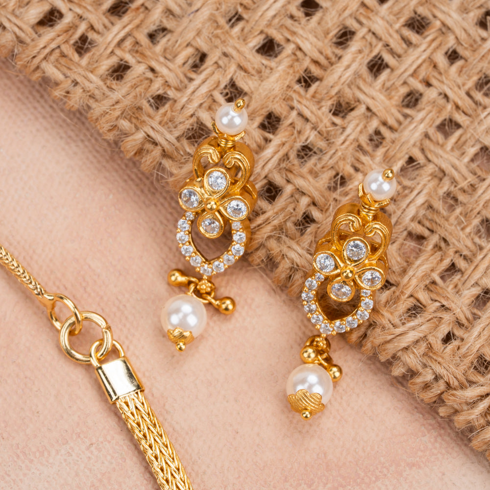 Premium Necklace Set (Bangle,Earrings,Necklace)