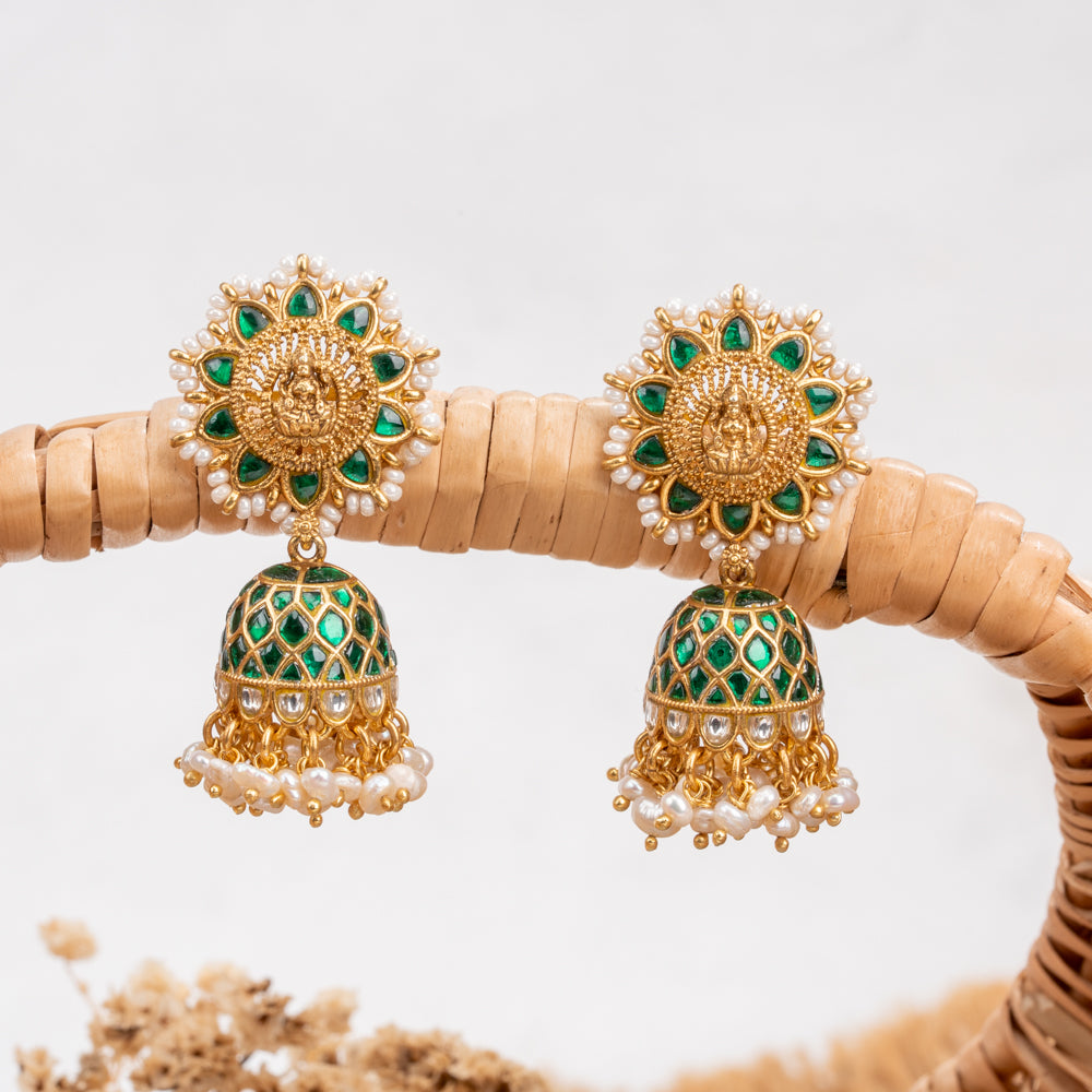 KN-Jhumka