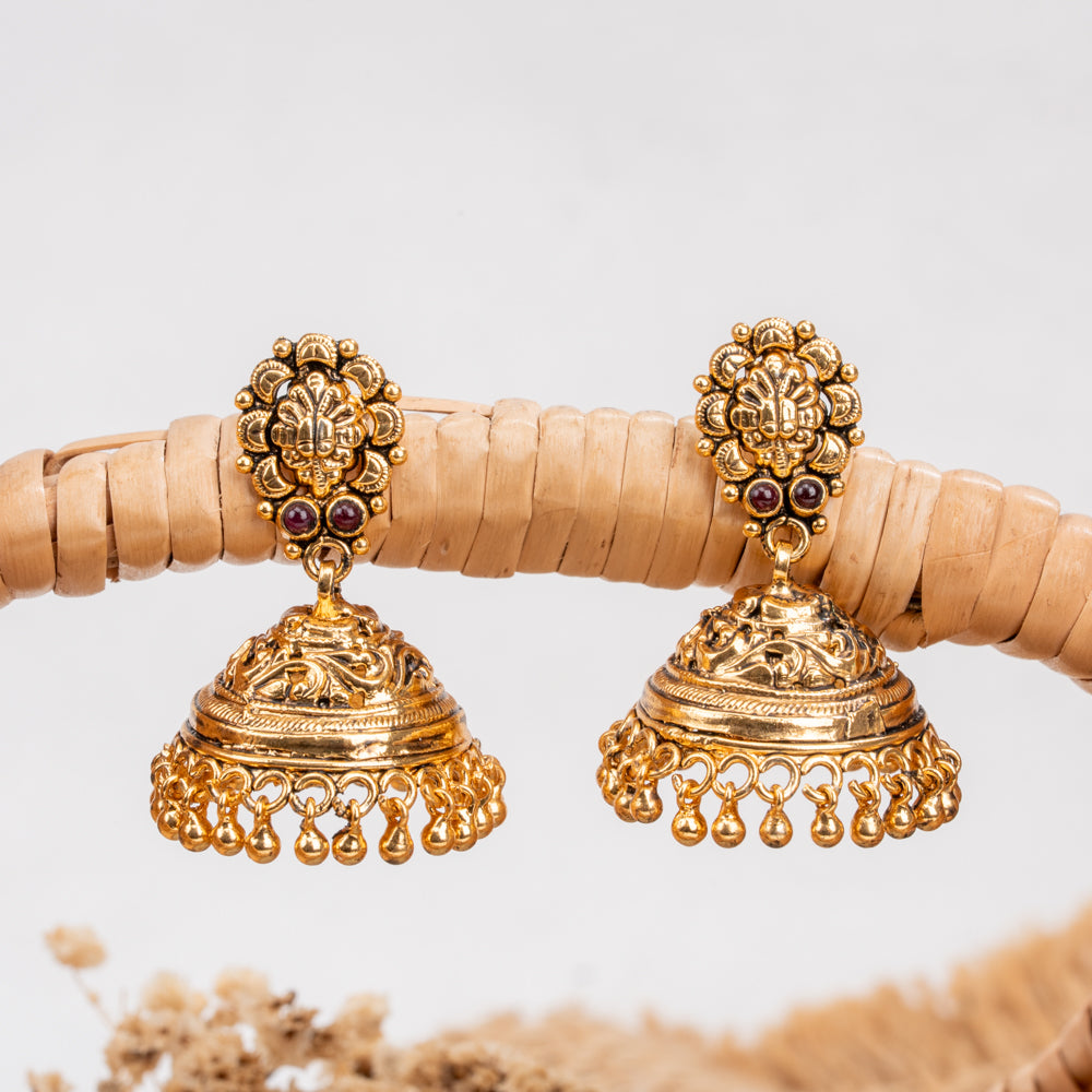 Adarsha Jhumkas