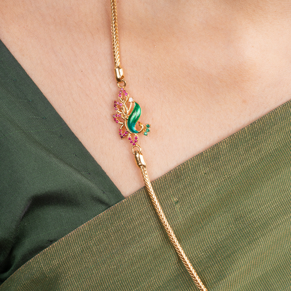 Taruna Mugappu Chain