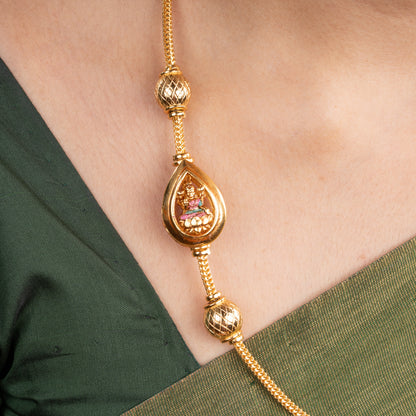 Dhivya Mugappu Chain