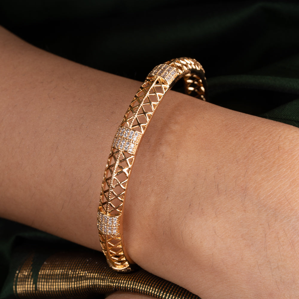 Harva Bangle