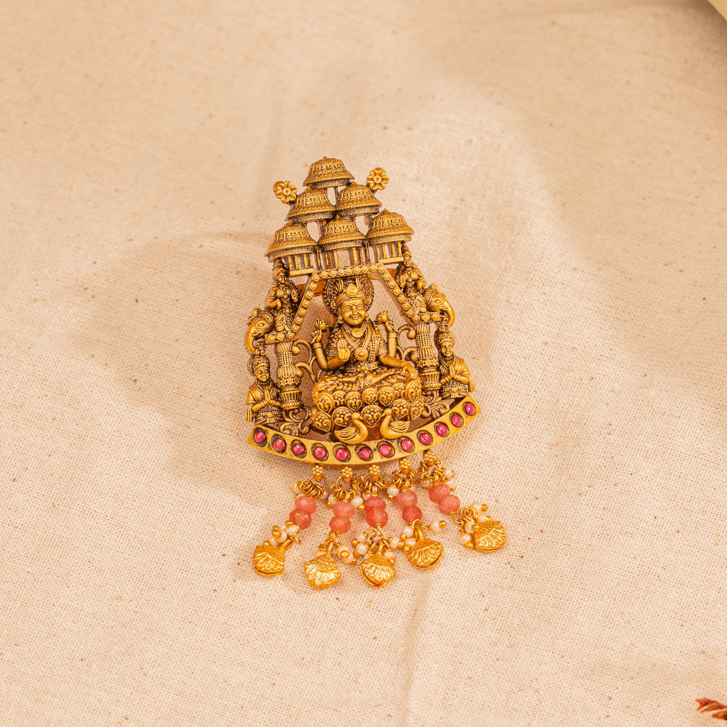 Deep Kundan Pendant
