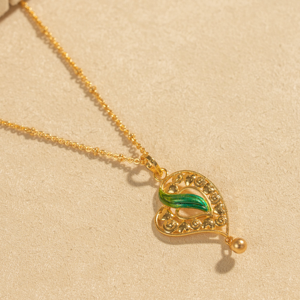 Gold Plated Chain &amp; Pendant Set