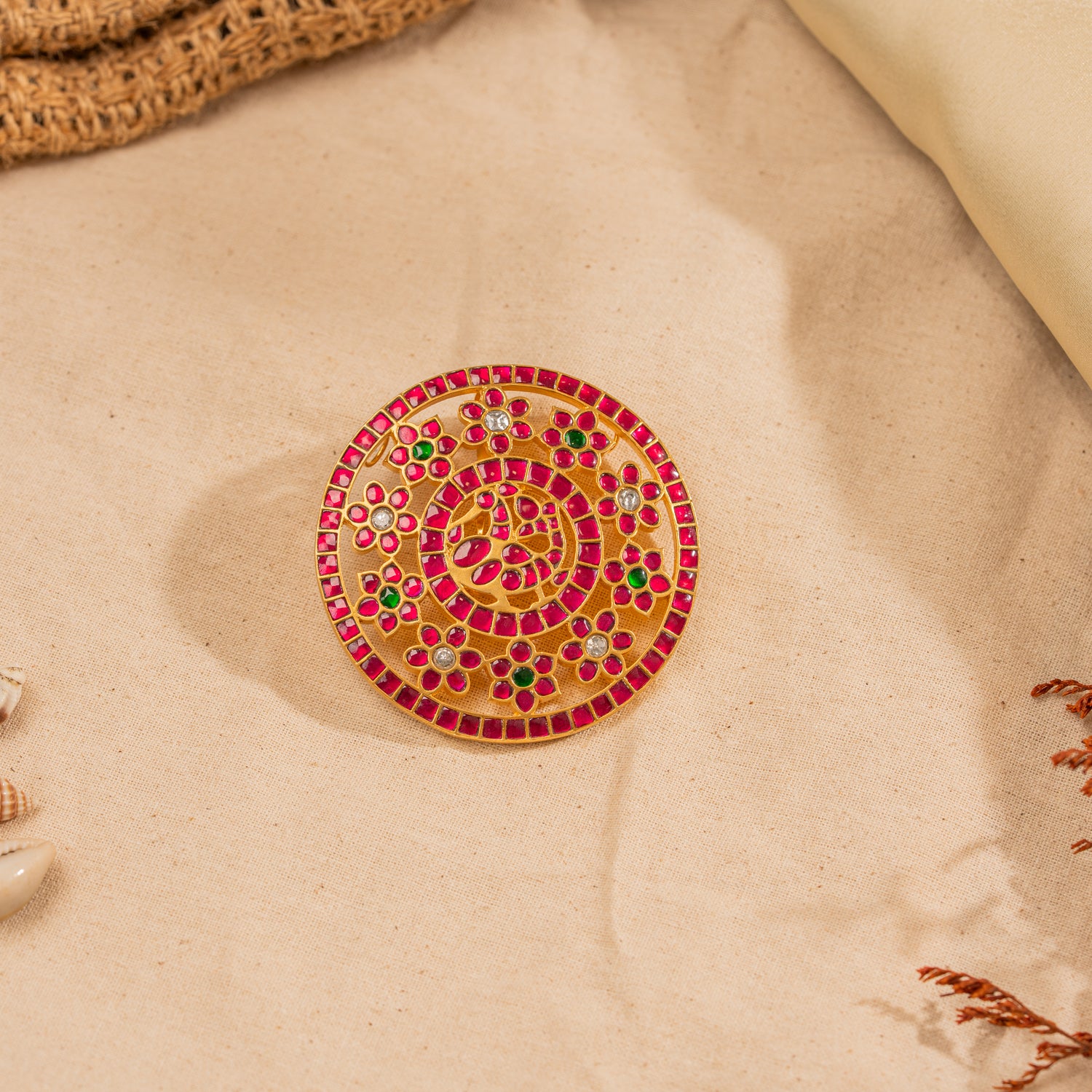 Kundan Pendant