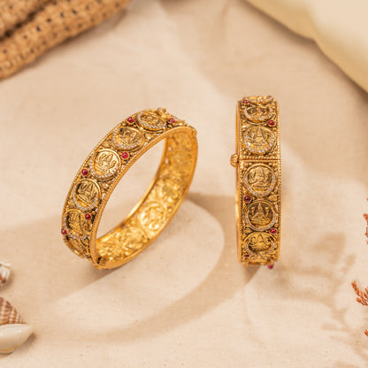 Kundan Bangles
