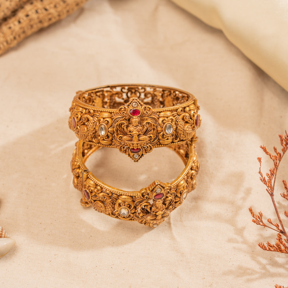 Deep Kundan Bangle