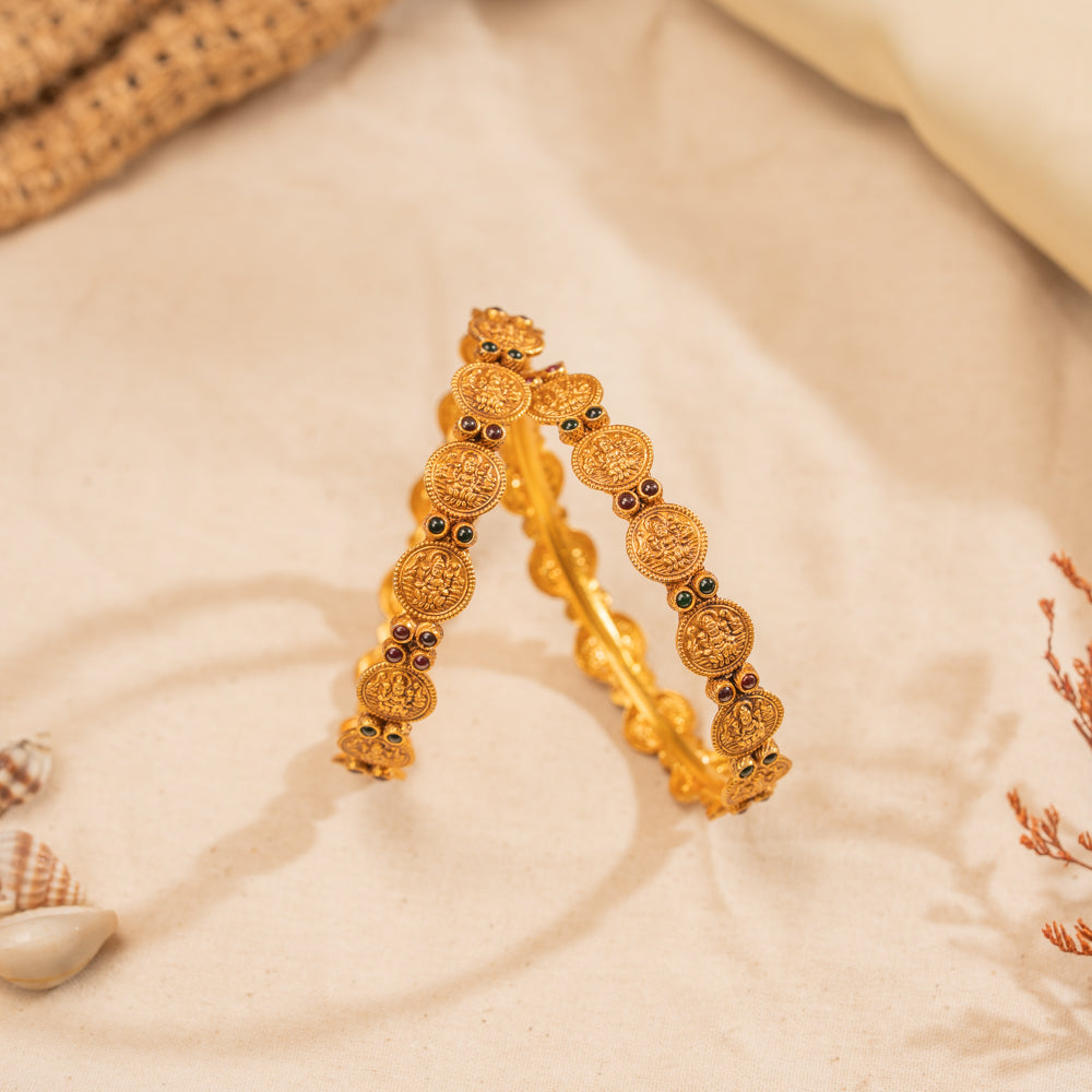 Nakas Bangle