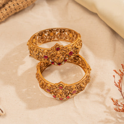 Deep Kundan Bangle