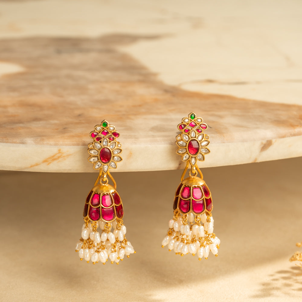 Kundan Jhumkas