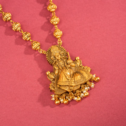 Chain And Earring Set