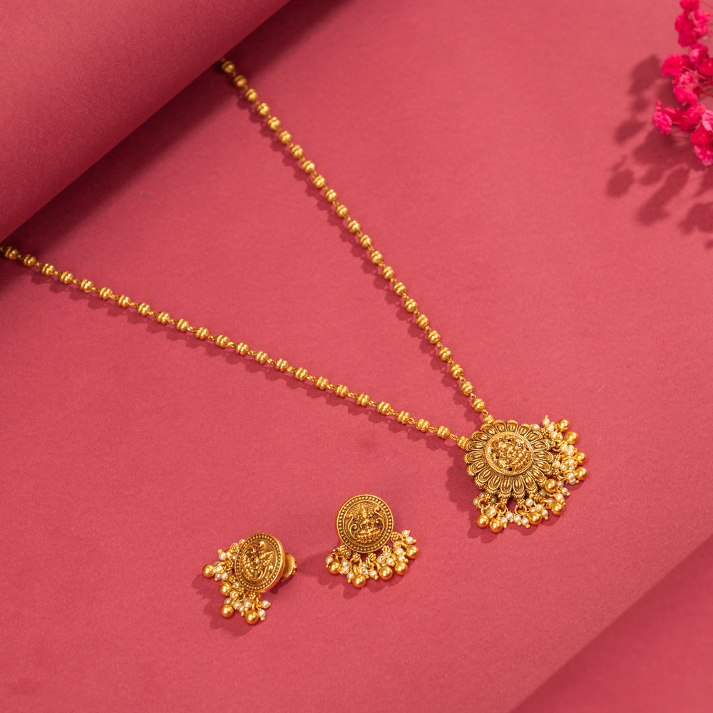 Chain And Earring Set