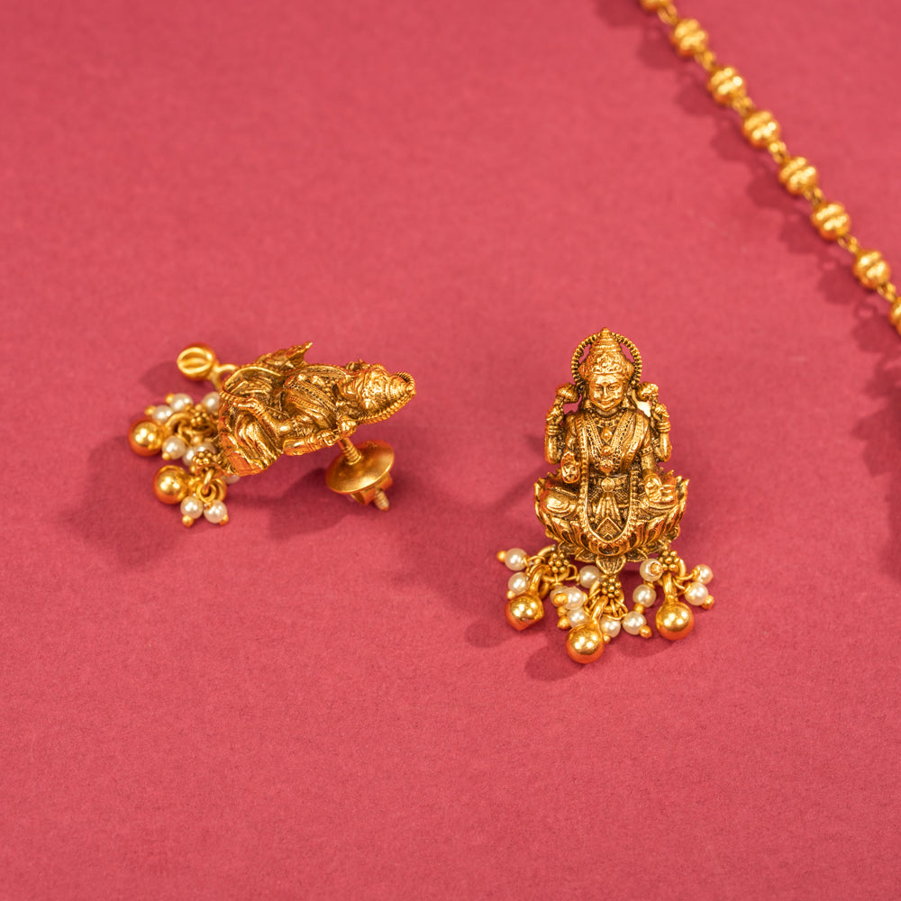 Chain And Earring Set