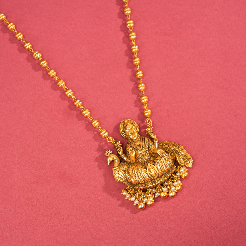 Chain And Earring Set