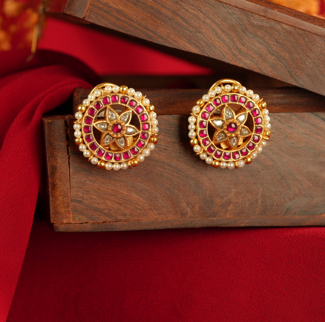 Kundan Studs
