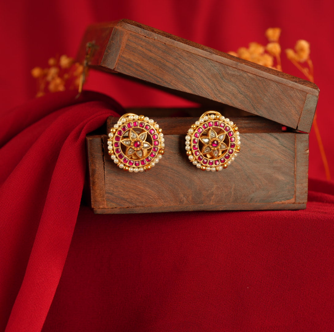 Kundan Studs