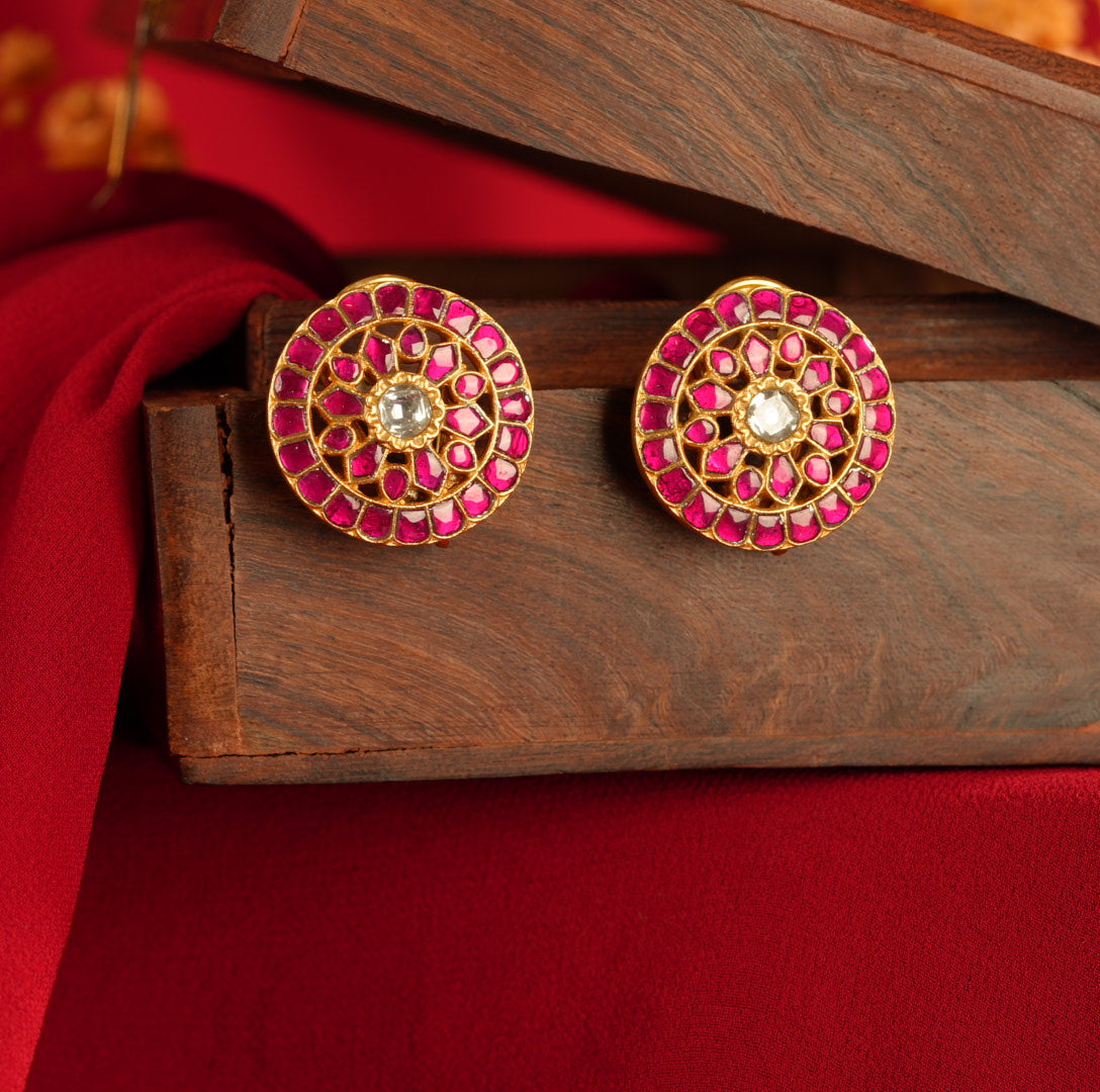 Kundan Studs