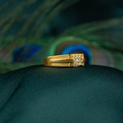 Sleek Ring