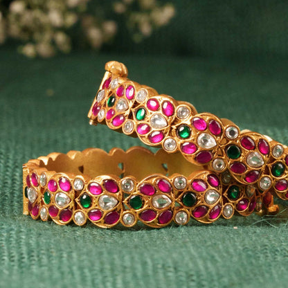 Kundan Bangles