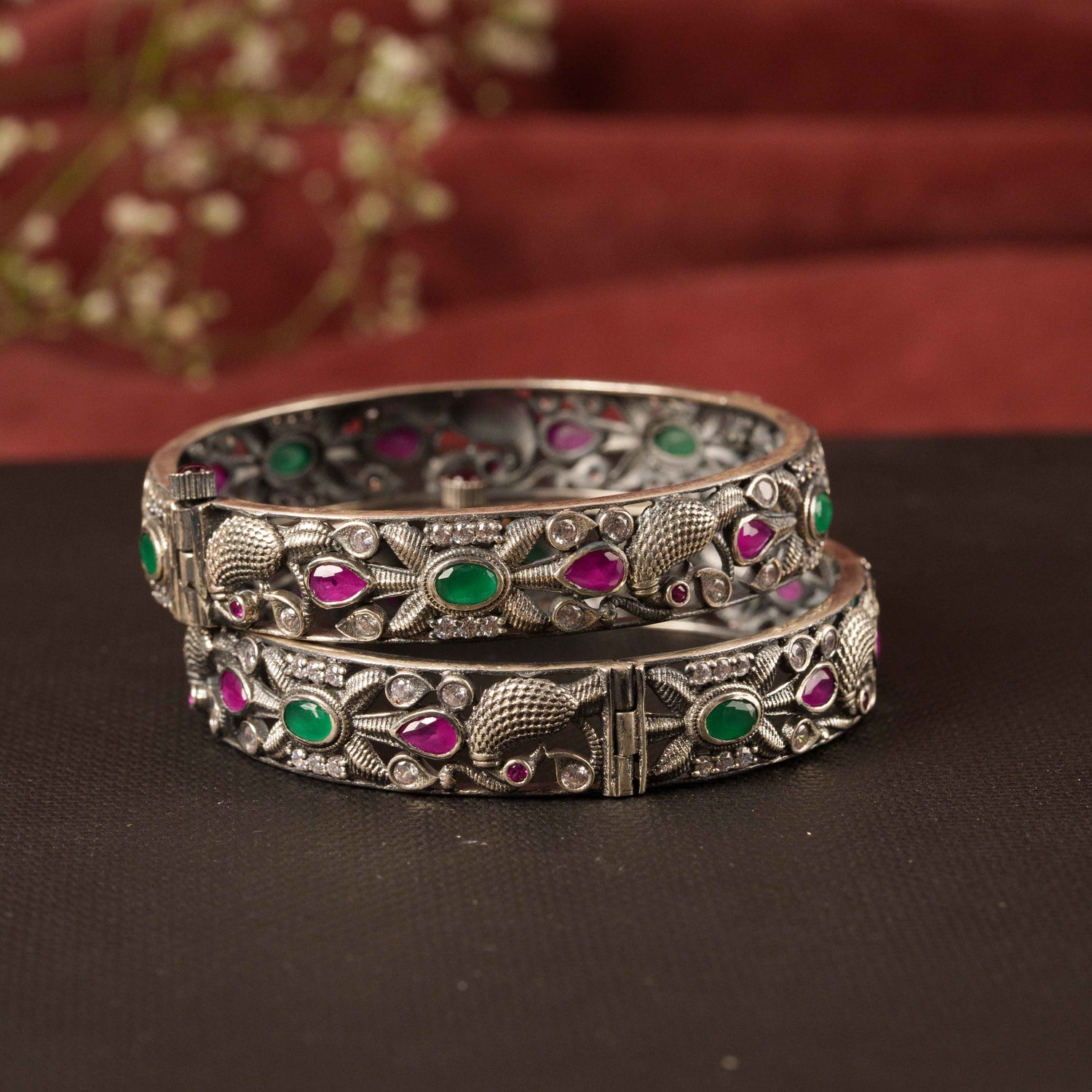 Ajantha Bangles - Main Image