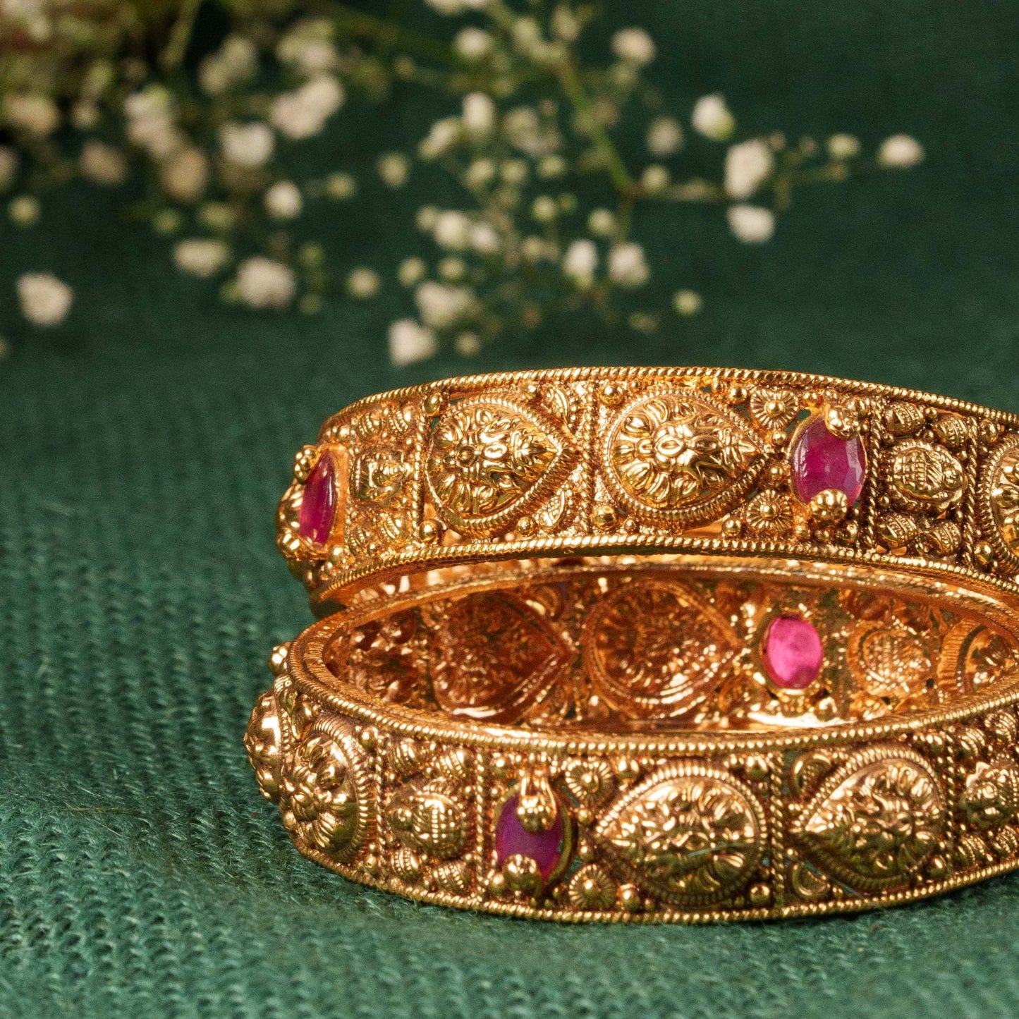 Nakas Bangles