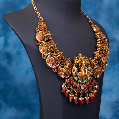 Kundhan Necklace