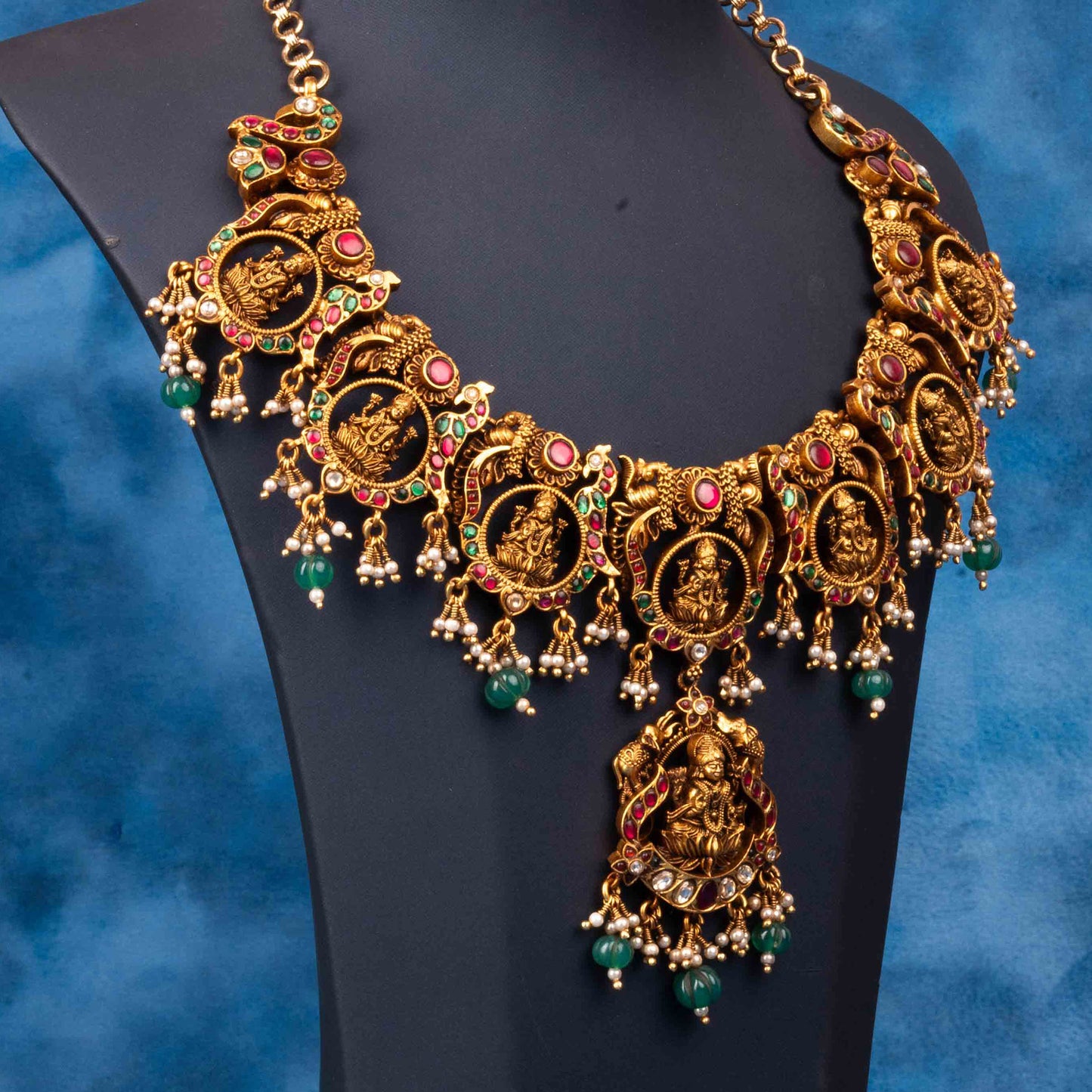 Kundhan Necklace