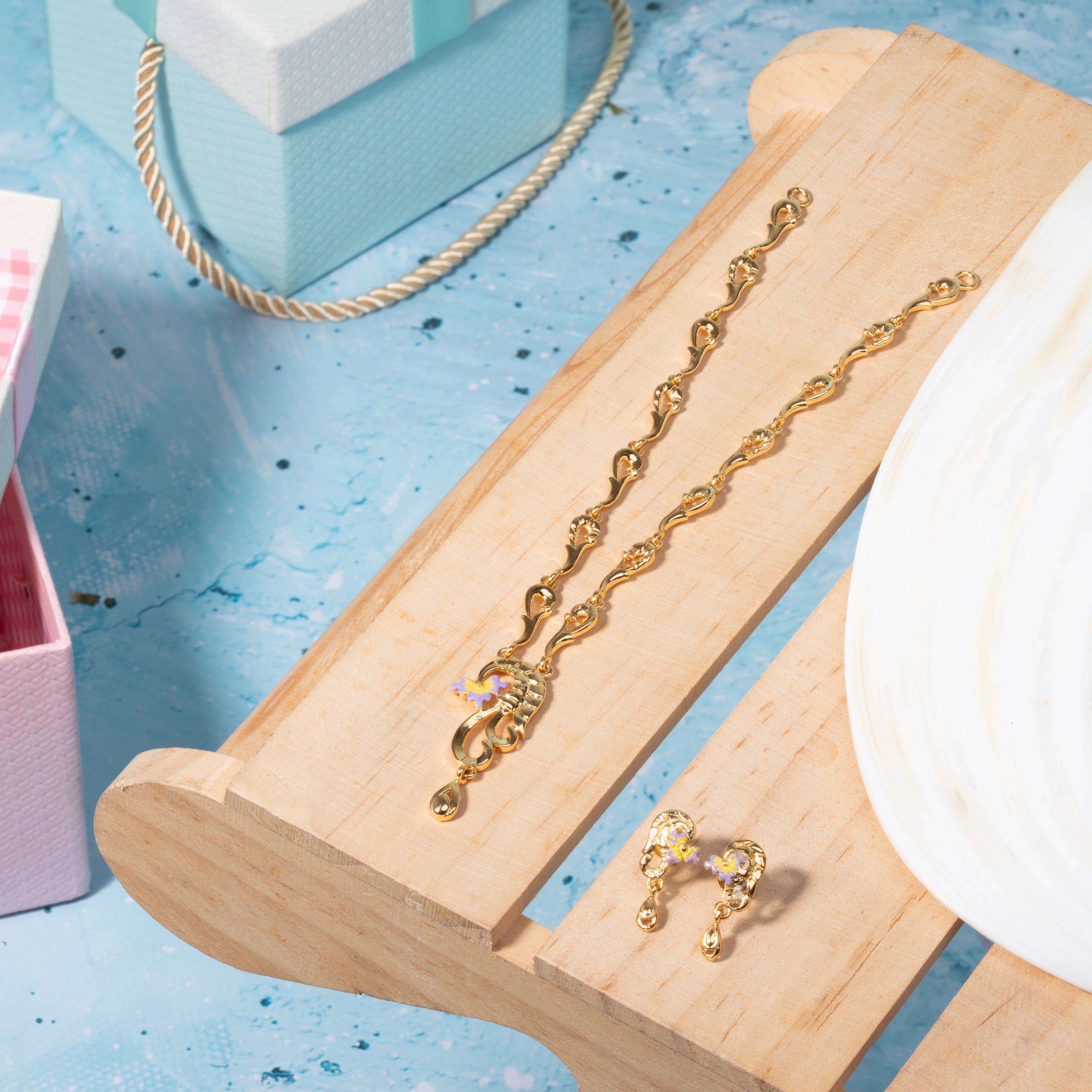 Samitha Necklace