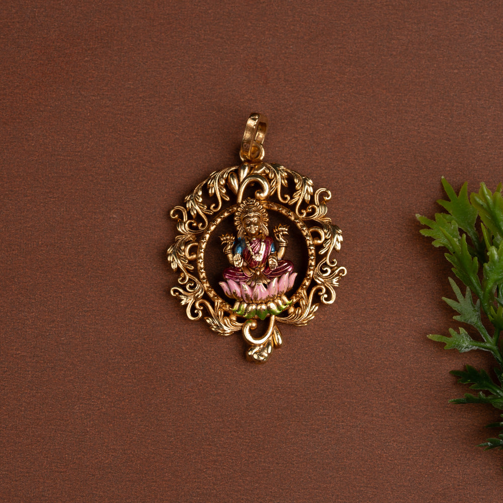 SriPankajam Earring &amp; pendant