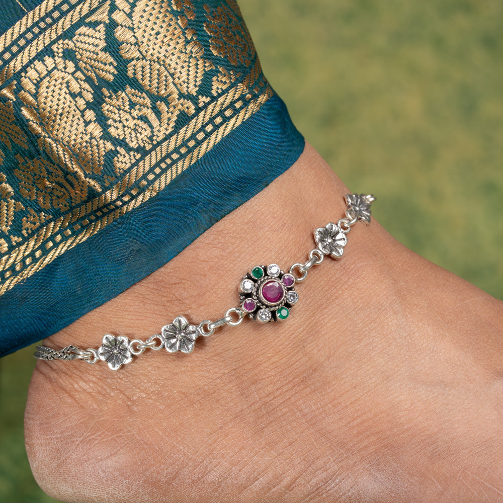 Thilagam Anklet