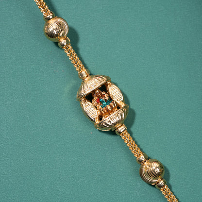 Sleek Mugappu Chain