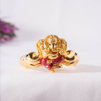 Sleek Ring