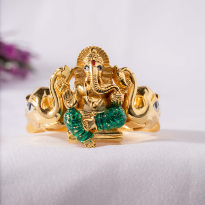 Sleek Ring