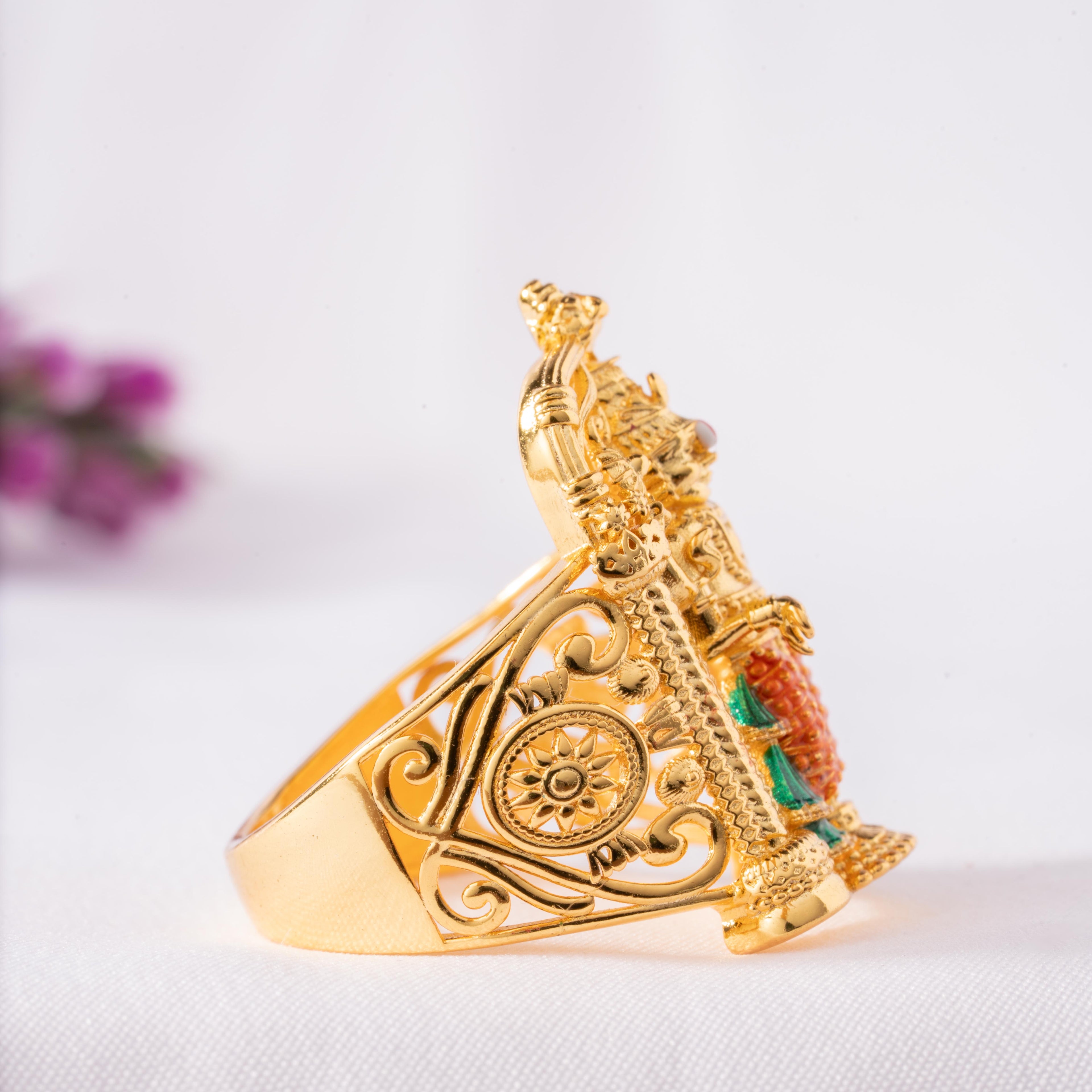 Sleek Ring