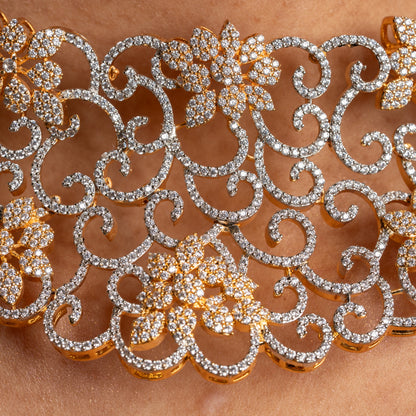 Amvika Choker