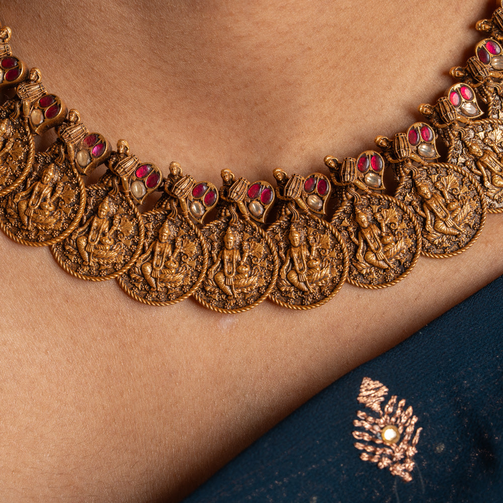 Sucika Necklace